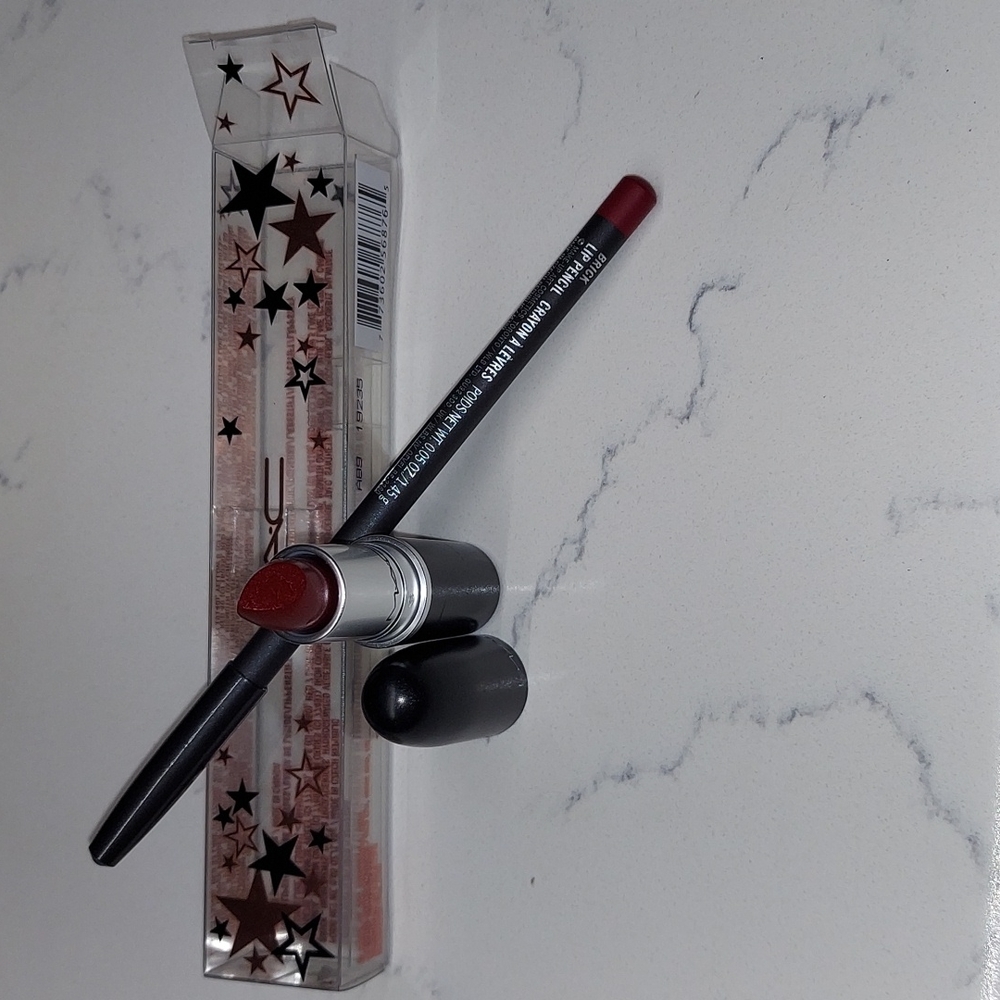 NWOT MAC Cosmic Lip Duo